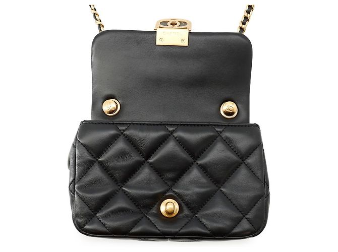 Borsa a tracolla con catena Chanel Black Matelassé Nero - vista 5