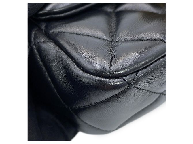 Borsa a tracolla con catena Chanel Black Matelassé Nero - vista 8