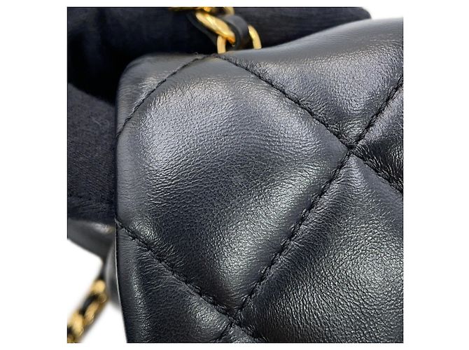 Borsa a tracolla con catena Chanel Black Matelassé Nero - vista 9