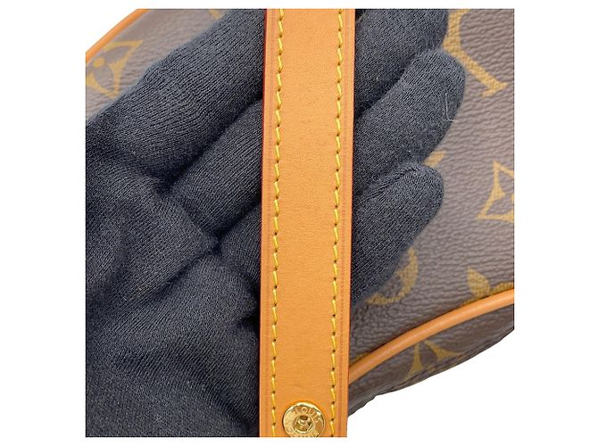 Sac à épaule Louis Vuitton Monogram Loop Beige Monogramme - vue 15