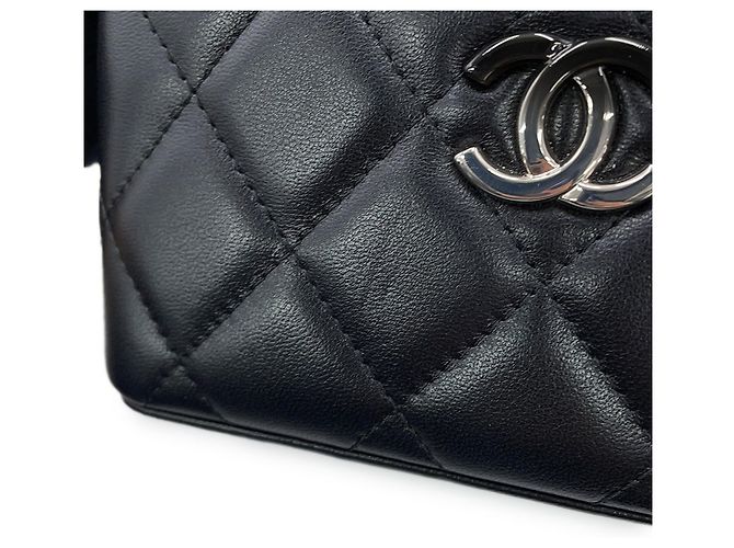 Borsa a tracolla con catena Chanel Matelassé Nero - vista 10