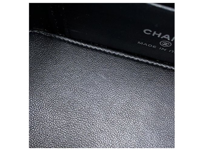 Borsa a tracolla con catena Chanel Matelassé Nero - vista 12