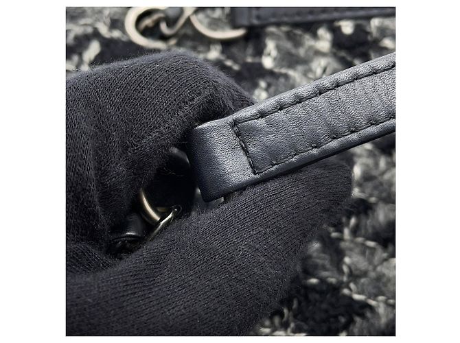 Borsa Chanel in tweed nera e grigia Marrone Nero - vista 13