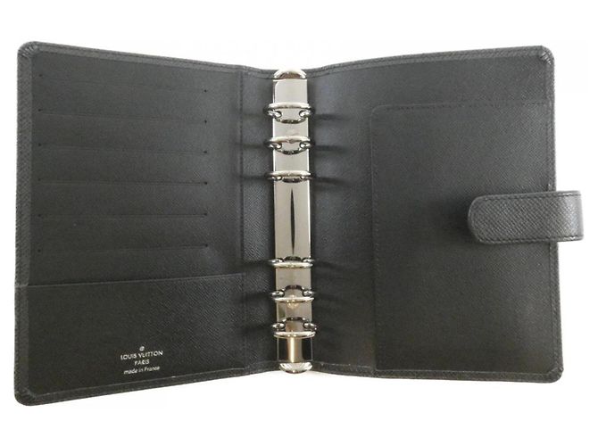 Louis Vuitton Taiga Agenda MM Organizer Grigio Grigio antracite - vista 6