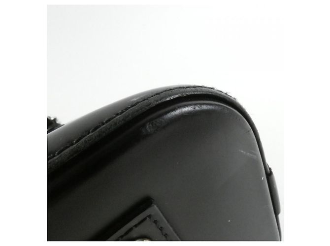 Borsa Louis Vuitton Epi Alma BB Nero - vista 2