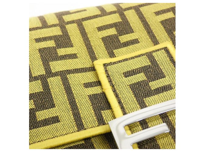 Borsa a spalla Fendi Baguette 8BR600 AR1Y Giallo - vista 4