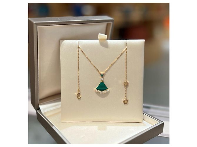 Bulgari Collana Bvlgari D'oro Verde - vista 2