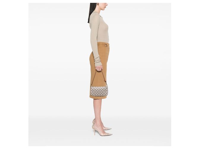 Louis Vuitton White Damier Azur Pochette Accessoires Bianco - vista 6