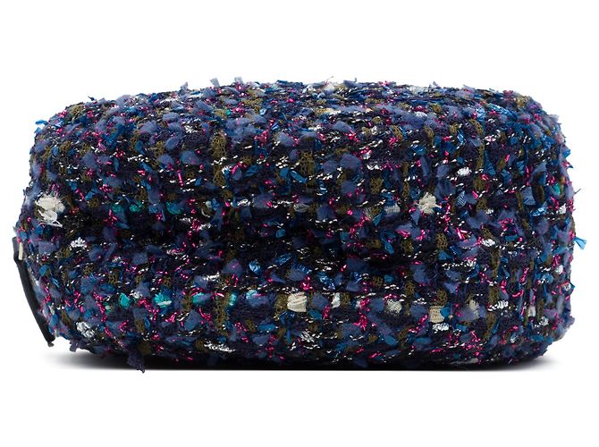 Chanel Borsa a tracolla rotonda in tweed matelassé CC viola Porpora - vista 3