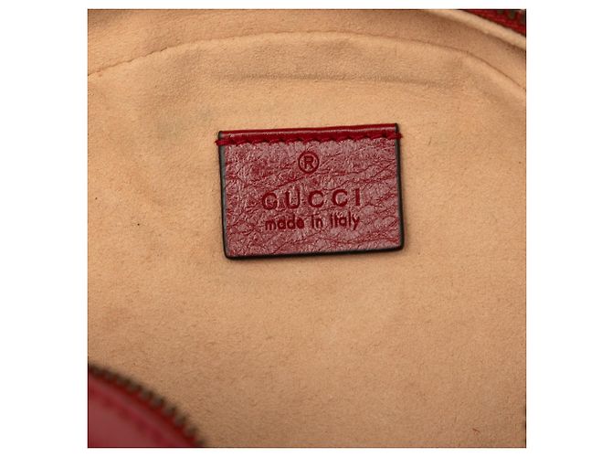Borsa a tracolla rotonda Gucci Mini GG Marmont in pelle matelassé rossa Rosso - vista 5