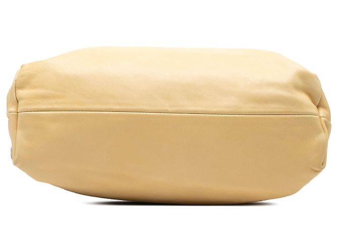 Chanel Yellow CC Lambskin Edgy North South Tote Giallo - vista 3
