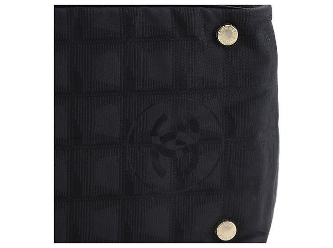 Chanel Black New Travel Line Nylon Tote Schwarz - Ansicht 15