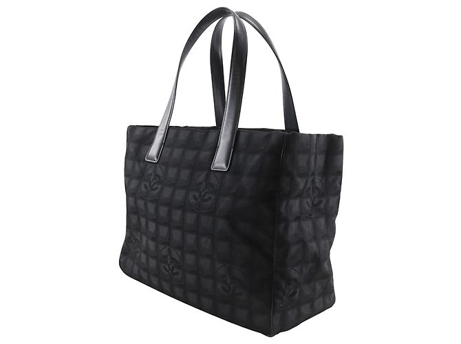 Chanel Black New Travel Line Nylon Tote Schwarz - Ansicht 3
