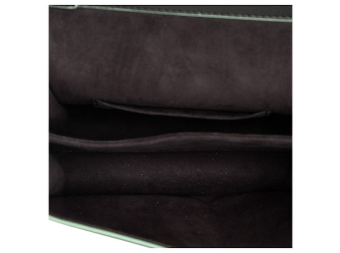 Borsa a tracolla Fendi Kan I Mini in pelle nera festonata e borchie in acrilico Nero - vista 4
