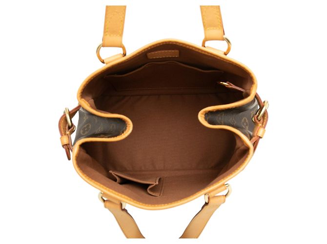 Louis Vuitton Brown Monogram Batignolles Vertical PM Castaño - vista 4