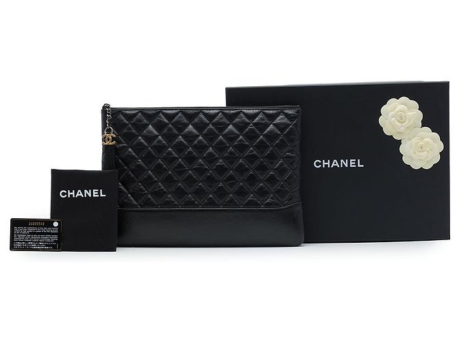 Chanel Pochette Gabrielle O Case Grande in Vitello Invecchiato Nero - vista 7