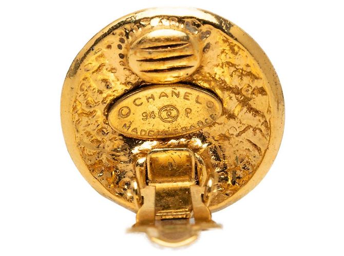 Orecchini a clip rotondi placcati oro Chanel Gold CC D'oro - vista 3
