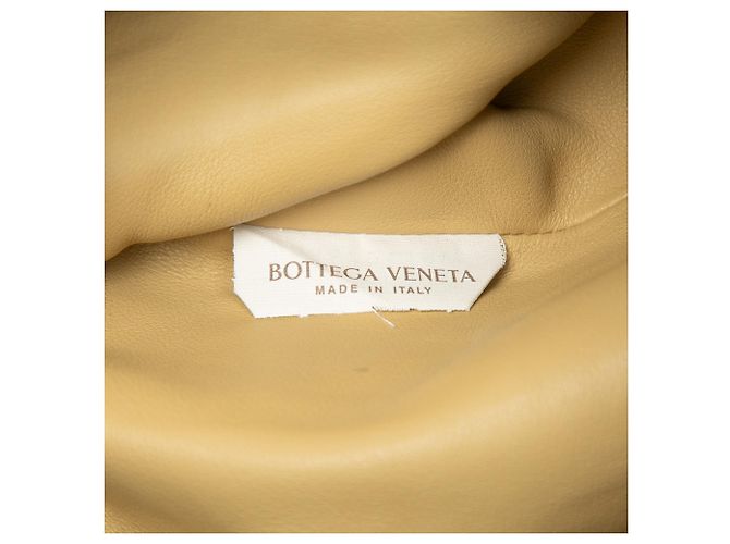 Bottega Veneta The Mini Pouch Crossbody in nappa gialla Giallo - vista 5