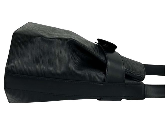 Louis Vuitton Black Epi Sac D Epaule GM Nero - vista 5
