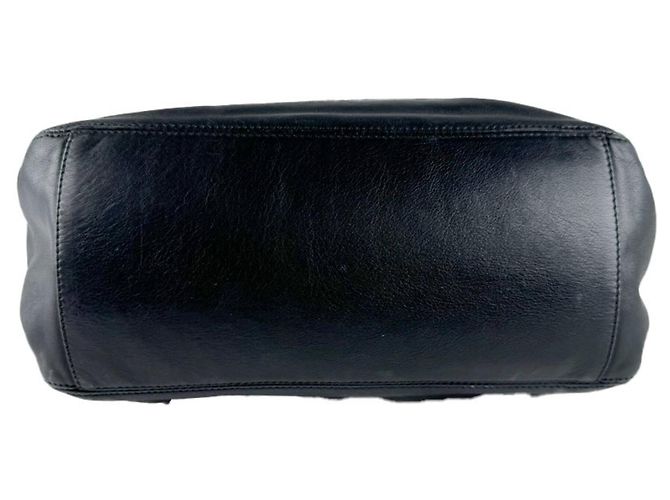 Chanel Handtasche aus schwarzem Leder - Ansicht 4