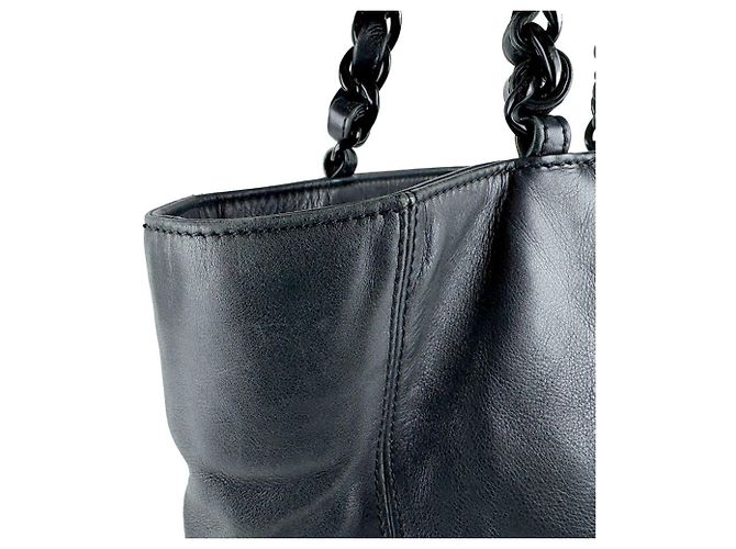 Chanel Handtasche aus schwarzem Leder - Ansicht 6