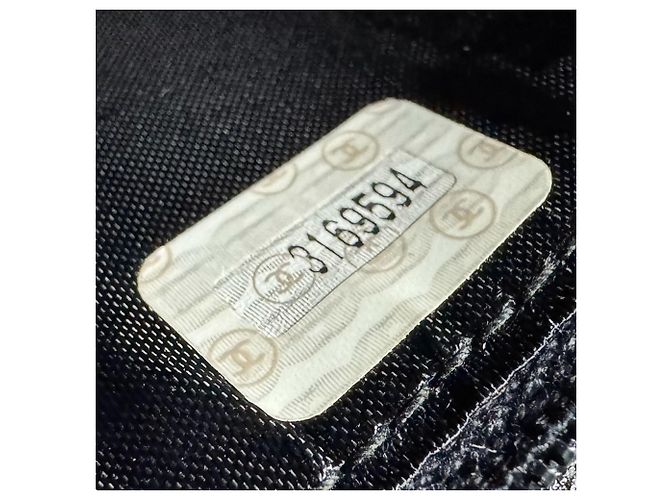 Borsa a tracolla Chanel in pelle d'agnello nera Nero - vista 14