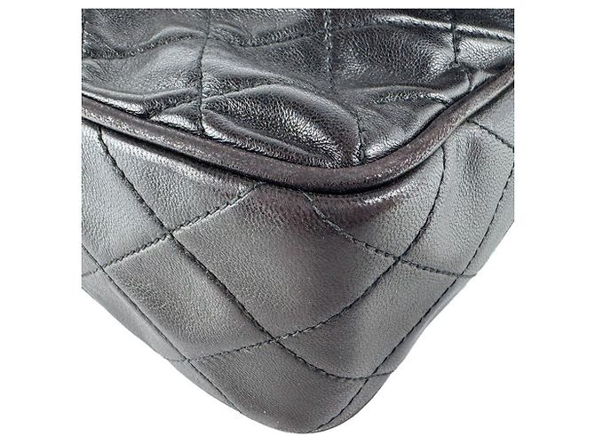 Borsa a tracolla Chanel in pelle d'agnello nera Nero - vista 7