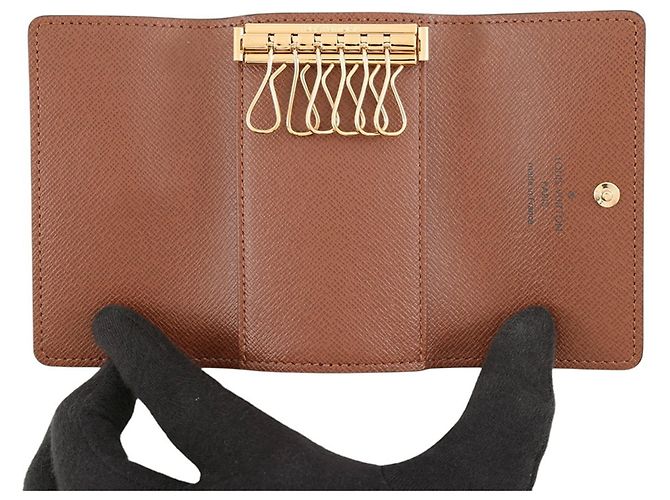 Portallaves Louis Vuitton Monogram Castaño - vista 4