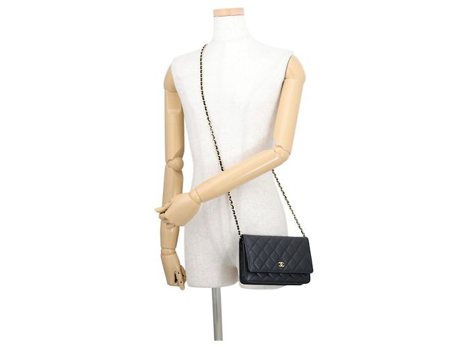 Portefeuille à chaîne Chanel Classic Matelassé Noir - vue 4