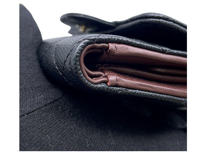 Cartera Chanel Matelassé Tri-fold Negro - vista 7