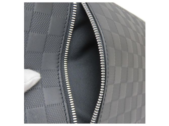 Louis Vuitton Discovery Messenger PM N42415 Nero - vista 11