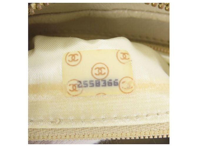 Borsa a tracolla Chanel in vitello grana Beige Gold D'oro - vista 24