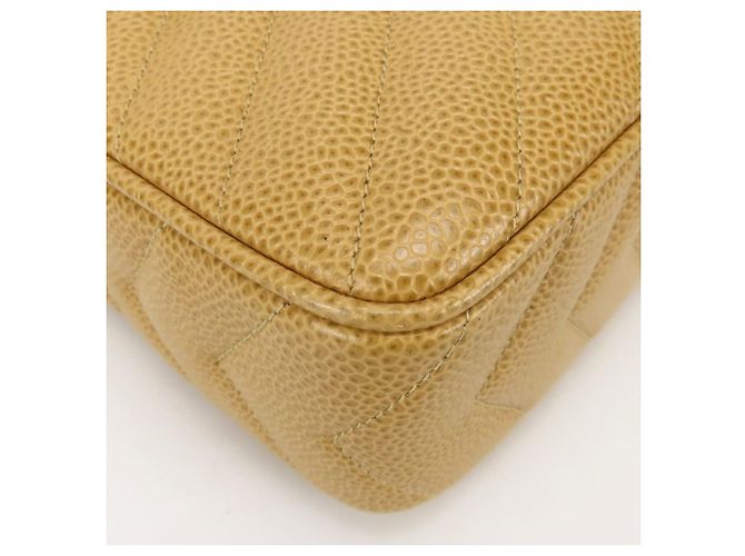 Borsa a tracolla Chanel in vitello grana Beige Gold D'oro - vista 7