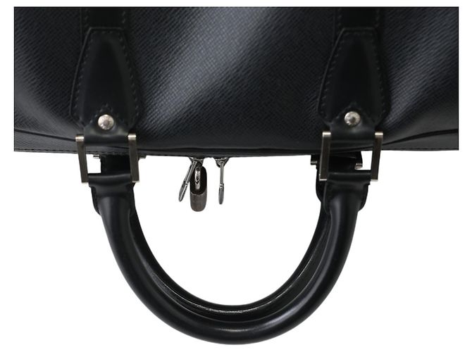 Borsa Boston Louis Vuitton in pelle Taiga Nero - vista 10