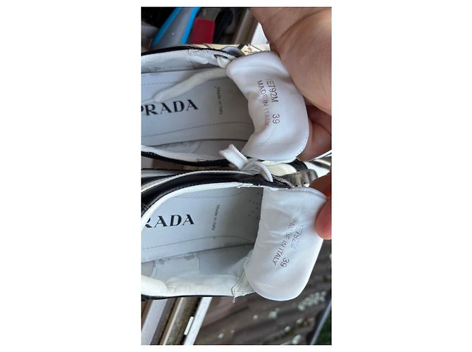 Prada Sneakers Schwarz Weiß Leder - Ansicht 6
