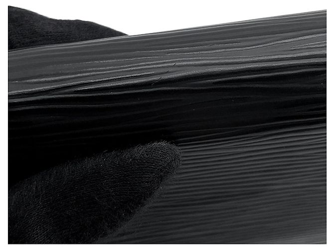 Monedero Zippy de piel Epi Louis Vuitton Negro - vista 5