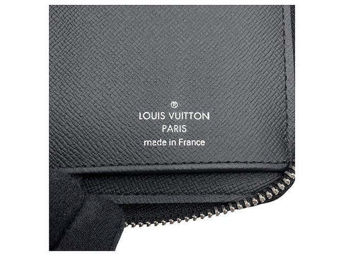 Louis Vuitton Epi Long Wallet Black - view 12