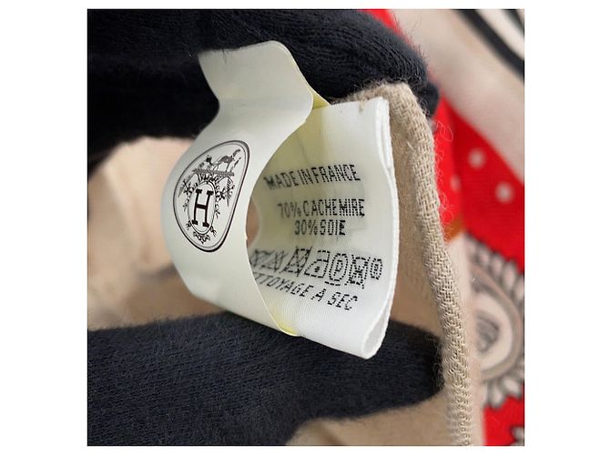 Hermès Hermes Stola aus Kaschmir-Seide in Schwarz - Ansicht 7