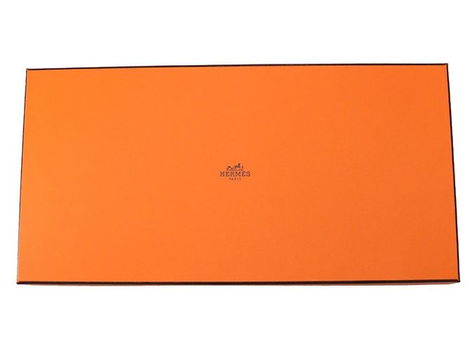 Hermès Hermes Stola aus Kaschmir-Seide in Schwarz - Ansicht 8