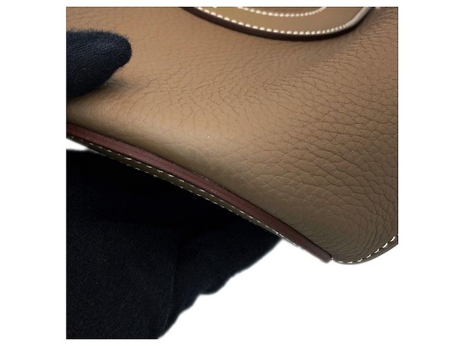 Hermès Saco Tote Hermes In the Loop 18 Taupe - vista 7