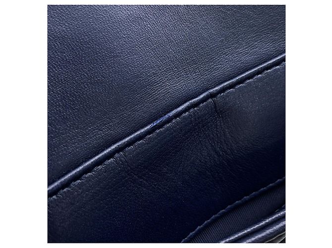 Mochila de cordón Chanel Matelassé en piel de cordero Azul marino - vista 8