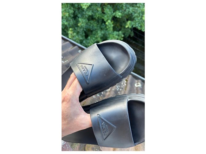 Scarpe da nuoto Prada nere Nero - vista 3
