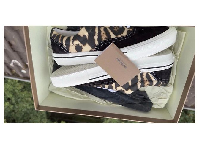 Sneaker Burberry con stampa leopardata e camoscio Nero Stampa leopardo - vista 3