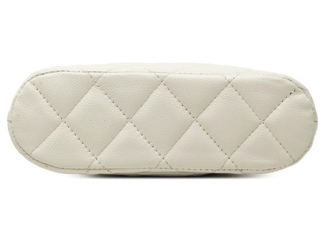 Borsa a tracolla con catena Chanel Coco Mark Matelassé Bianco - vista 3