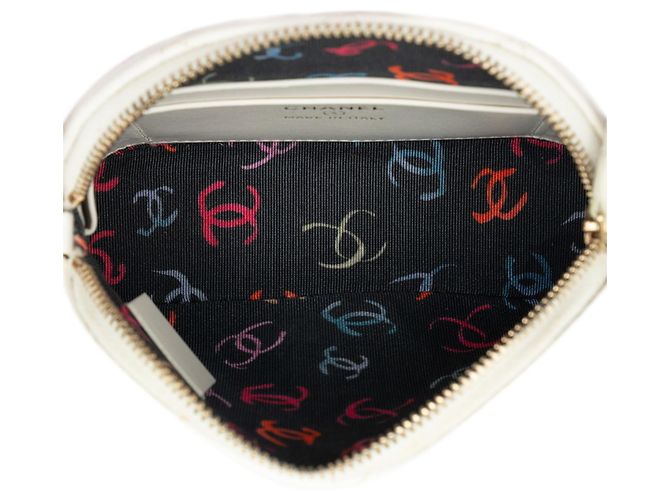 Borsa a tracolla con catena Chanel Coco Mark Matelassé Bianco - vista 4