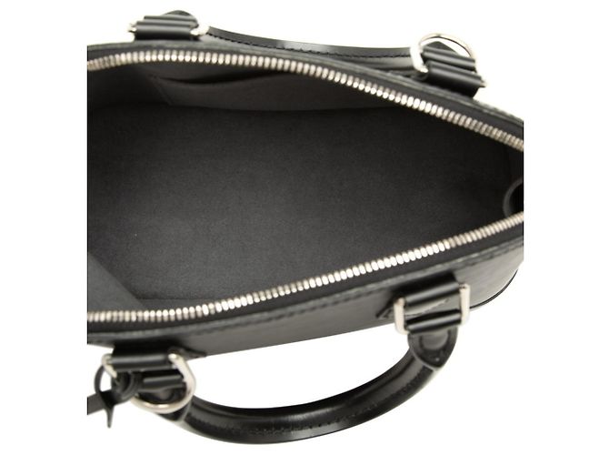 Borsa Louis Vuitton Epi Alma BB Nero - vista 4