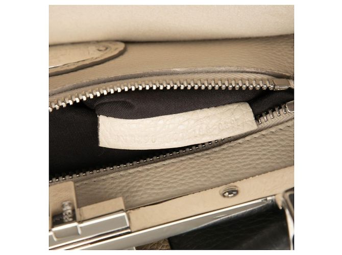 Fendi Selleria Peekaboo Medium Handtasche aus grauem Leder - Ansicht 6