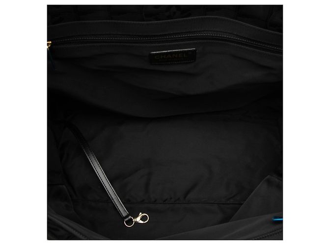 Borsa Tote MM Chanel Coco Mark New Travel Line Nero - vista 4