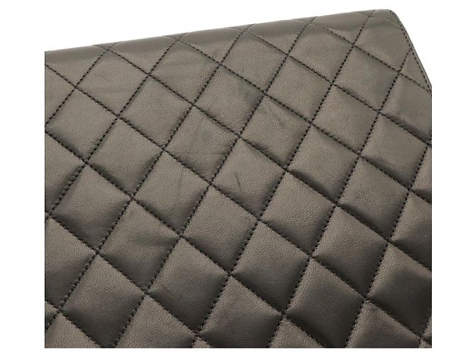 Chanel Matelasse Schultertasche mit Kette Schwarz - Ansicht 4