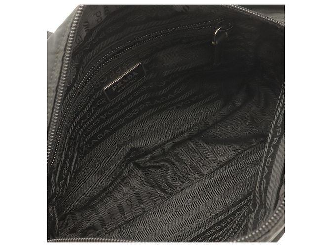 Bolsa Tiracolo Prada Triangle Logo Preto - vista 6